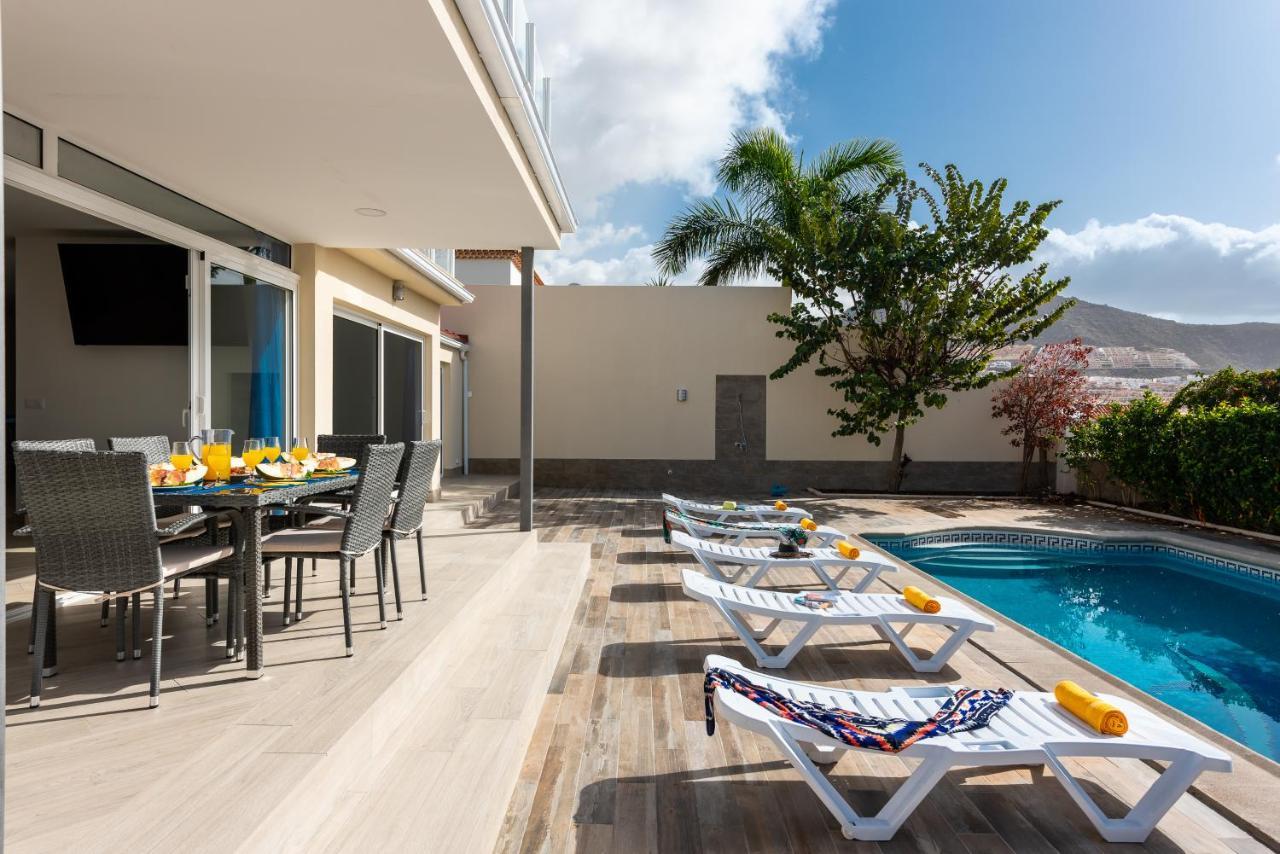 Amazing Villa Medina, Bbq アデヘ エクステリア 写真