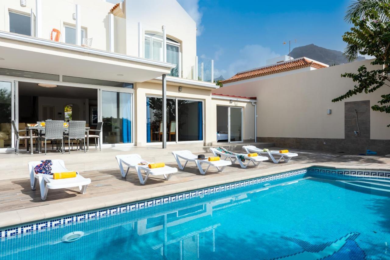 Amazing Villa Medina, Bbq アデヘ エクステリア 写真